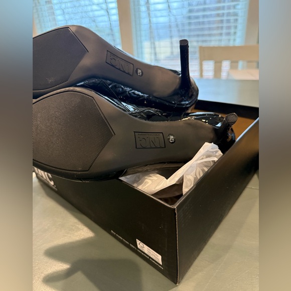 New I. N. C. International Concepts Croc Bootie Hariet Lace Up Black size 12 - Picture 7 of 9